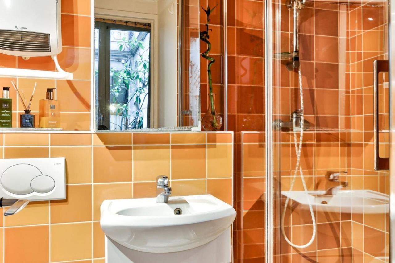 Very Well Located In Le Marais Appartamento